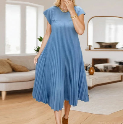 Women's pleated dress