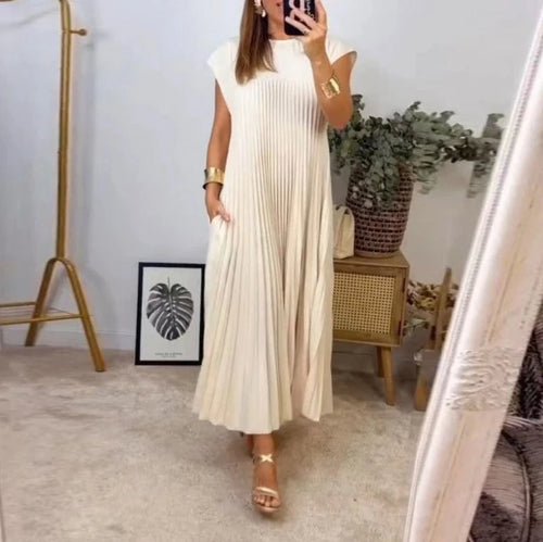 Women's pleated dress