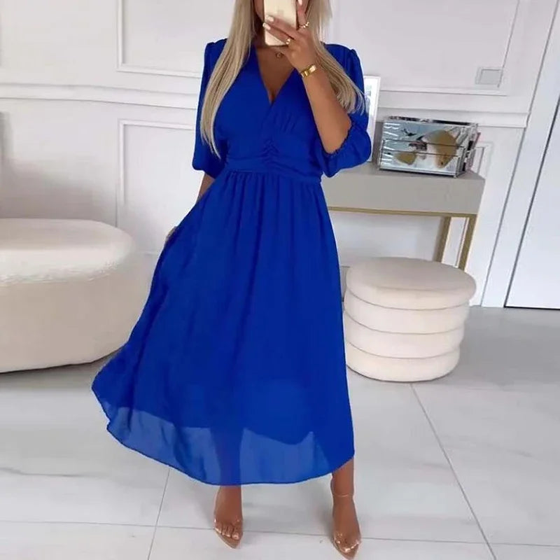 Women's Fitted Dress With Tulle etail