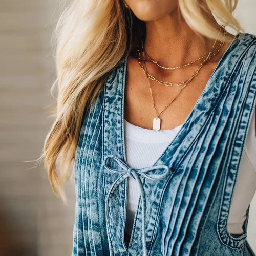 Women's Jumpsuit With Pockets and V-Neck.